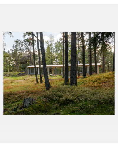 Center and Periphery - Five Houses by Mikael Bergquist